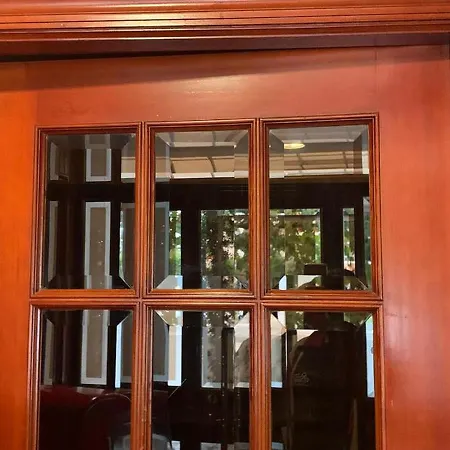 In Guest بيت ضيافة *